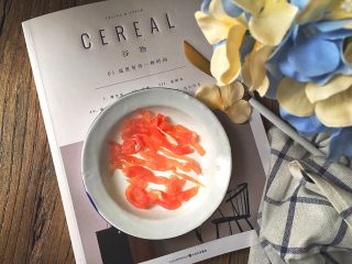 5、简单不放油的 鱼香肉丝,肉切成丝