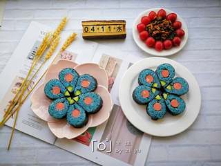 13、花朵寿司【蓝色系】,另外一张海苔相同的做法。