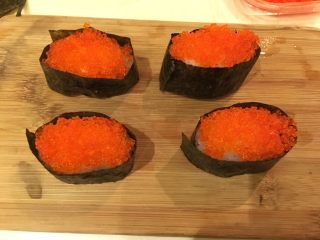 33、握寿司套餐,放上1T的飞鱼籽