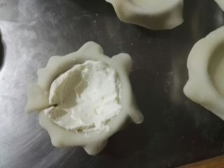 11、雪媚娘,放一小勺奶油 