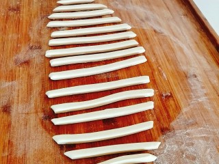 4、烩麻食,一次全部切完！