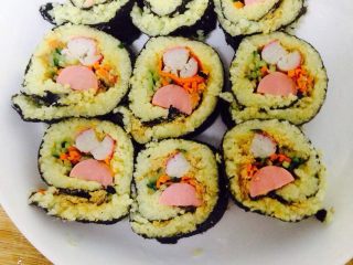 4、小米寿司,最后卖相不好????适合减肥着，糖尿病人