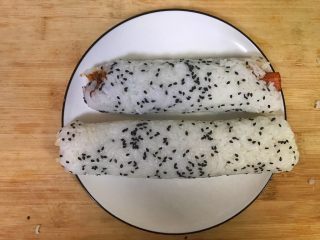 12、超满足便当（24）,第二个大一点的是鱼圆卷 做法是一样的