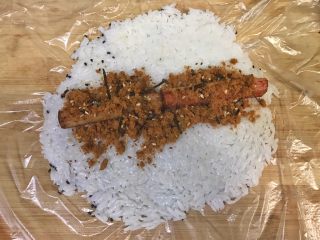 10、超满足便当（24）,再放一些紫菜肉松