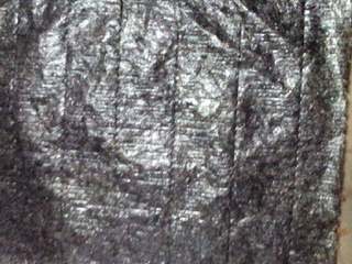 5、五彩寿司,寿司帘上面放紫菜一片，