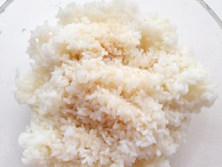 20、五彩饭团,稍微搅拌一下