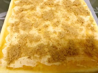 17、胖胖卷——肉松沙拉蛋糕卷,撒上肉松（自己做的肉松，可以翻看我的食谱）