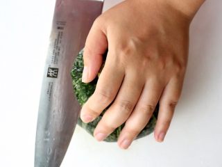 2、燕麦南瓜饭,切去顶部