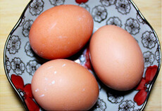 1、春韭蛤肉,鸡蛋三个