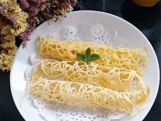 12、蕾丝鸡蛋饼,是不是很好看啊