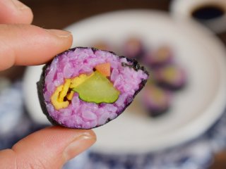 13、紫薯寿司,成品图