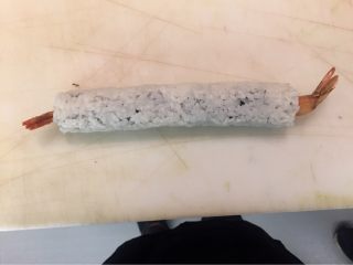 3、       一虾飞天,包成这个形状