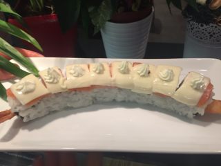 6、       一虾飞天,  然后上面放点羊奶酪