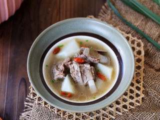 13、羊肉火锅,成品图