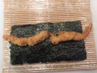 4、???? 龙卷,反过来虾放在中间