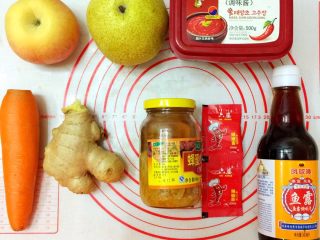 8、Diy 正宗韩国辣白菜,备齐腌制的配料。