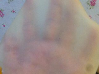 12、荷叶饼鸡肉蔬菜卷,如图薄如蝉翼，劲道美味