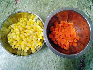 9、午餐肉炒杂蔬,捞起来