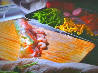 21、越南春卷 春天的小清新,卷一圈之后放上虾仁