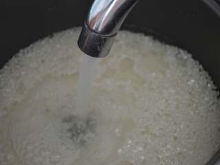 3、寿司,淘好米。