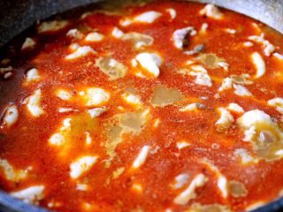 19、#辣味#麻辣水煮鱼,大火烧开即可