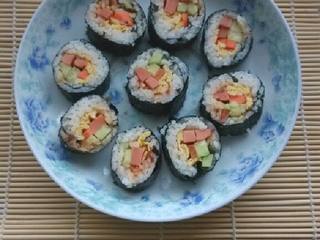 7、家常寿司,大功告成了，开始品尝美食吧！