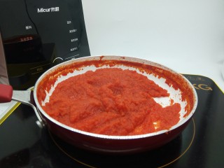 12、了不起的小番茄+意式番茄酱,这时番茄酱变的浓稠，就可以关火了