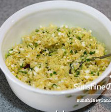 6、金枪鱼饭团,充分拌匀