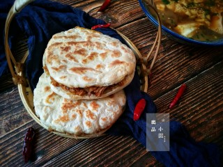 28、肉夹馍,再来一碗豆腐脑。