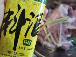 7、蜜汁叉烧肉（烤箱版）,加十克料酒