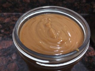 28、焦糖海盐栗子酱,晾凉焦糖栗子泥装入消毒过瓶中