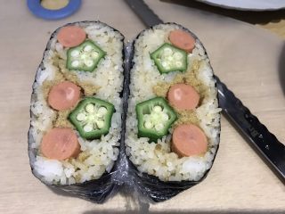 7、可爱小饭团,用刀切开就可以啦，是不是很简单？