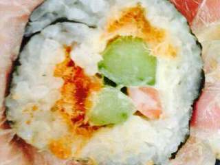 6、紫菜包饭,切片，可以吃咯。