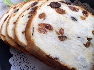 45、中种葡萄干吐司,好多的葡萄干，太好吃了