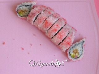 12、樱花寿司,切成片