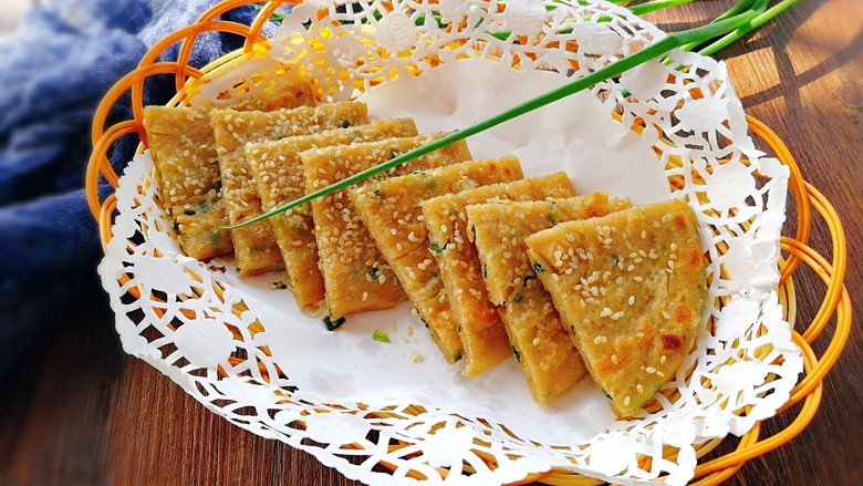 早餐烫面葱油饼