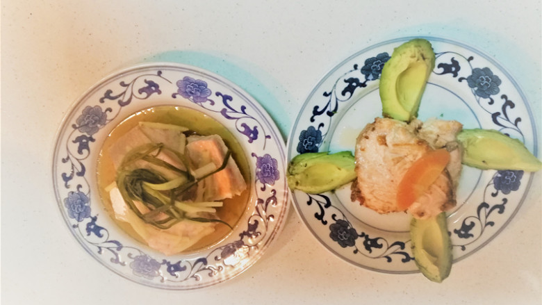 创新菜三文鱼双拼