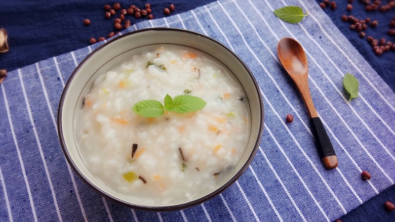 宝宝辅食田园排骨粥