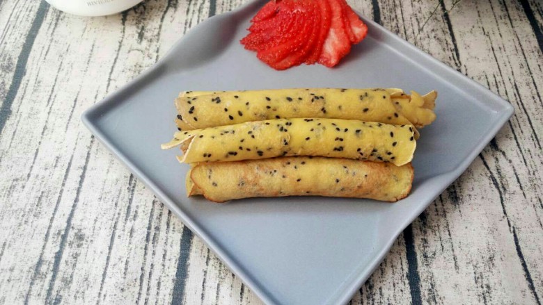 黑芝麻蛋卷十分钟搞定早餐