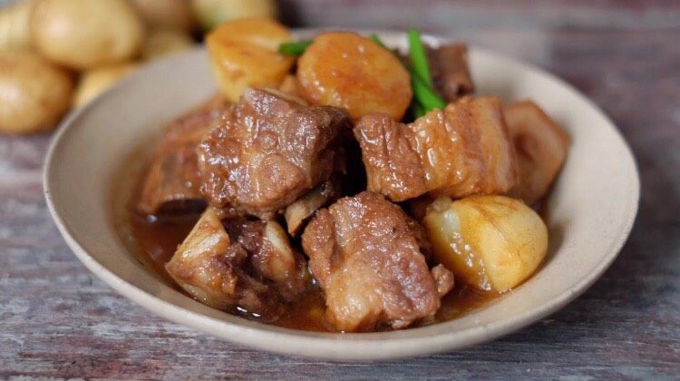 再添一碗饭の土豆炖猪肉