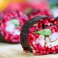 牛油果甜菜根寿司