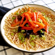 最好吃的油泼金针菇