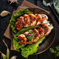 黑胡椒烤蔬菜鸡腿卷