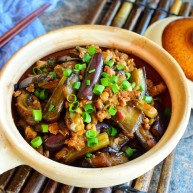 酱爆肉末茄子煲