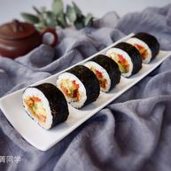 牛油果肉松寿司