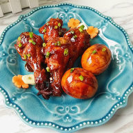 照晓鸡腿烩鸡蛋