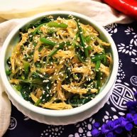 粉丝波菜拌鸡肉丝