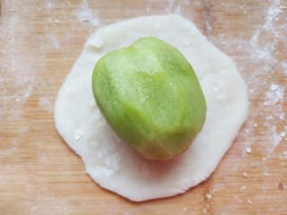 10、水果馅雪媚娘,包上猕猴桃