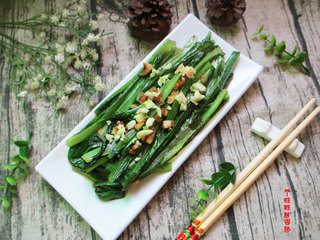 11、蒜蓉油麦菜,蒜蓉油麦菜做起来简单又非常受欢迎~