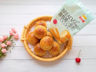 16、麦片芝麻小餐包,营养又好吃。